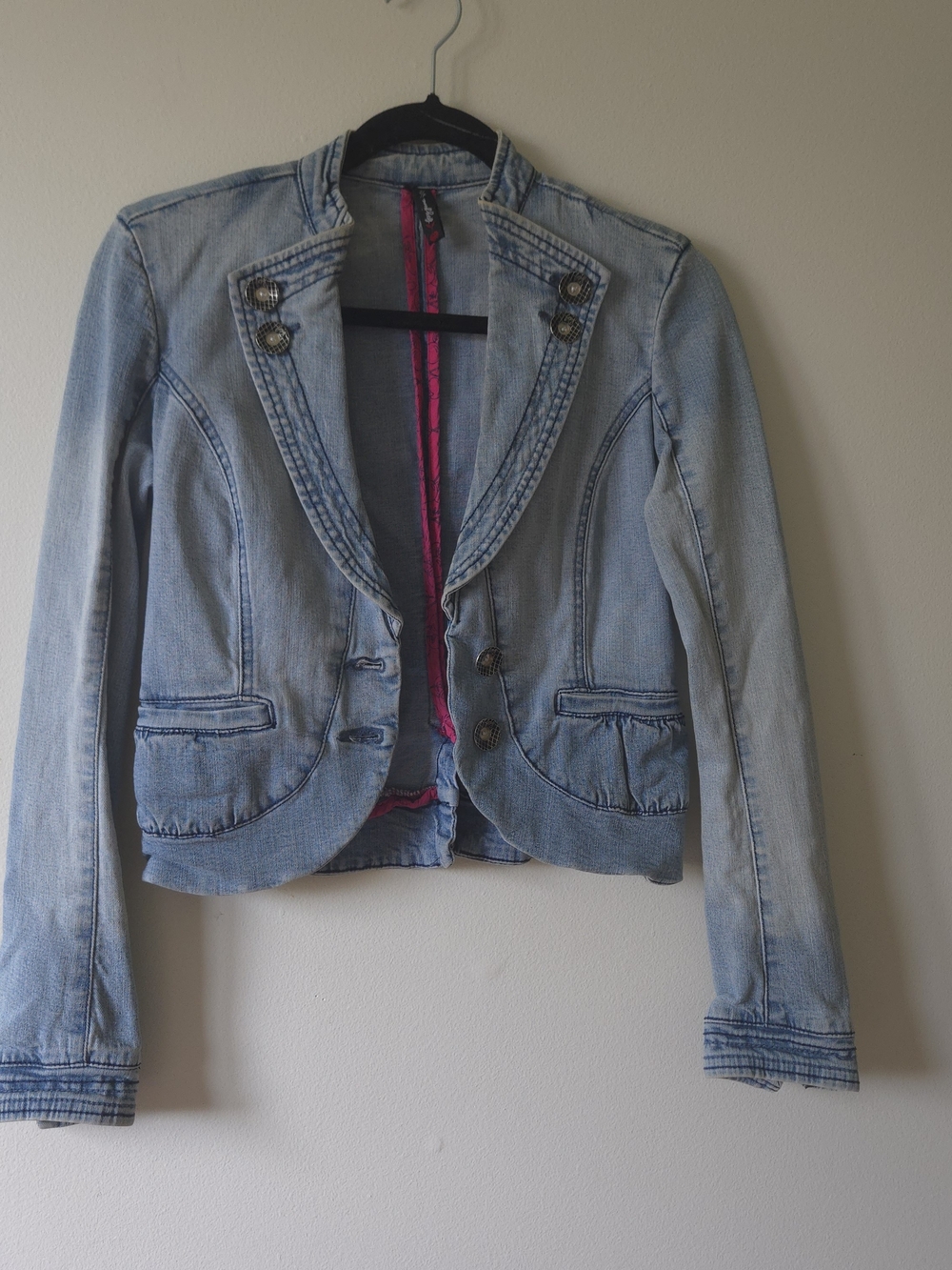 Vintage Foxy Jeans Cropped Denim Blazer Jacket Military Lapel Light Wash Y2K